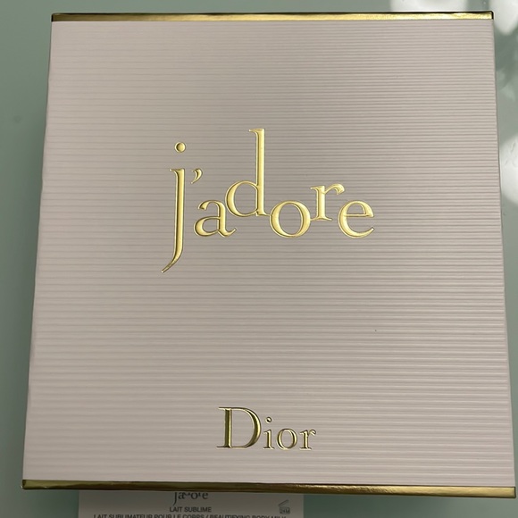 Dior Other - Stocking stuffer! 🎉Jadore DIOR parfume and lotion set